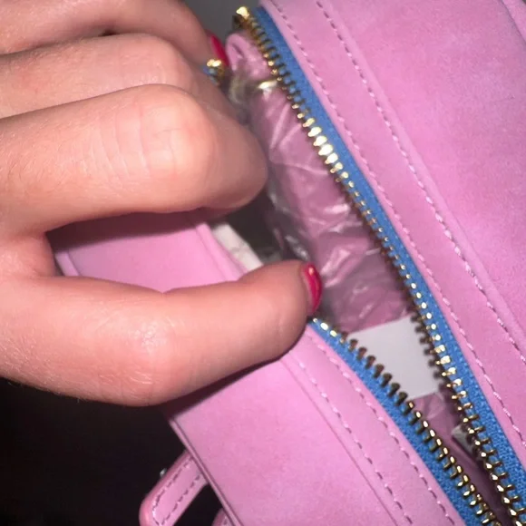 🆕 Sleep Beauty Castle Crossbody Bag - Picture 8 of 8